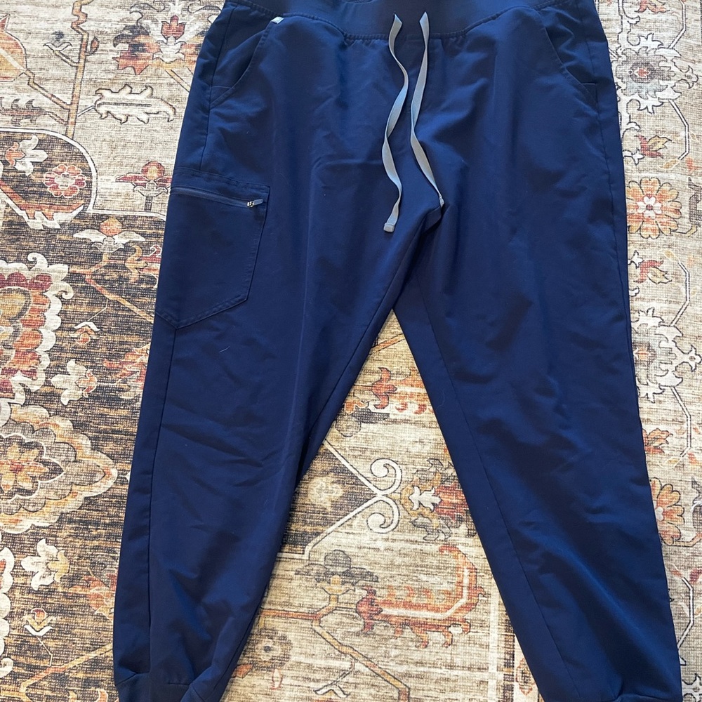 Figs Cargo scrub pant sz 2xl